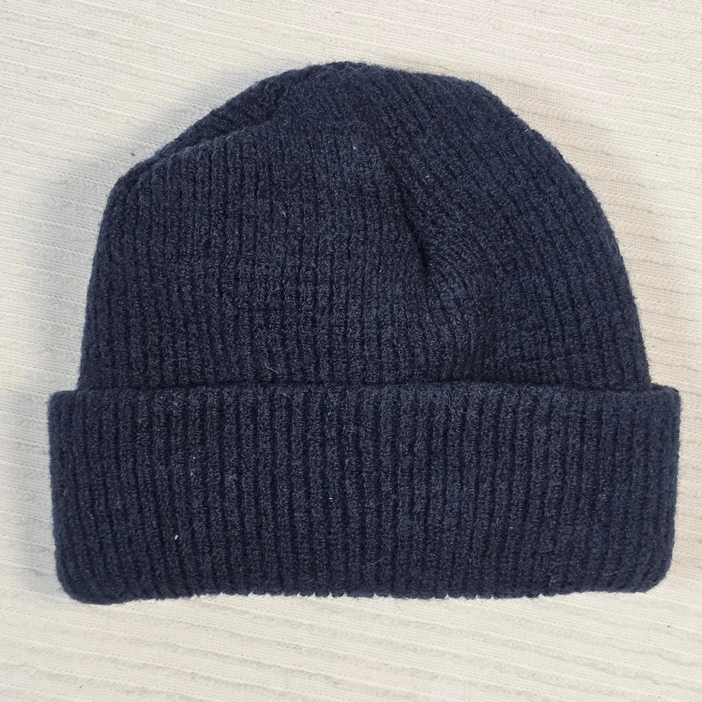 The North Face Beanie Navy Blue Ribbed Knit Leather Logo Patch Made‎ in USA Hat